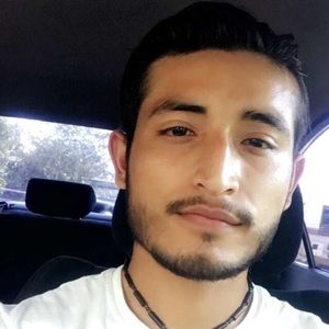 Meet your Posher, Eduardo